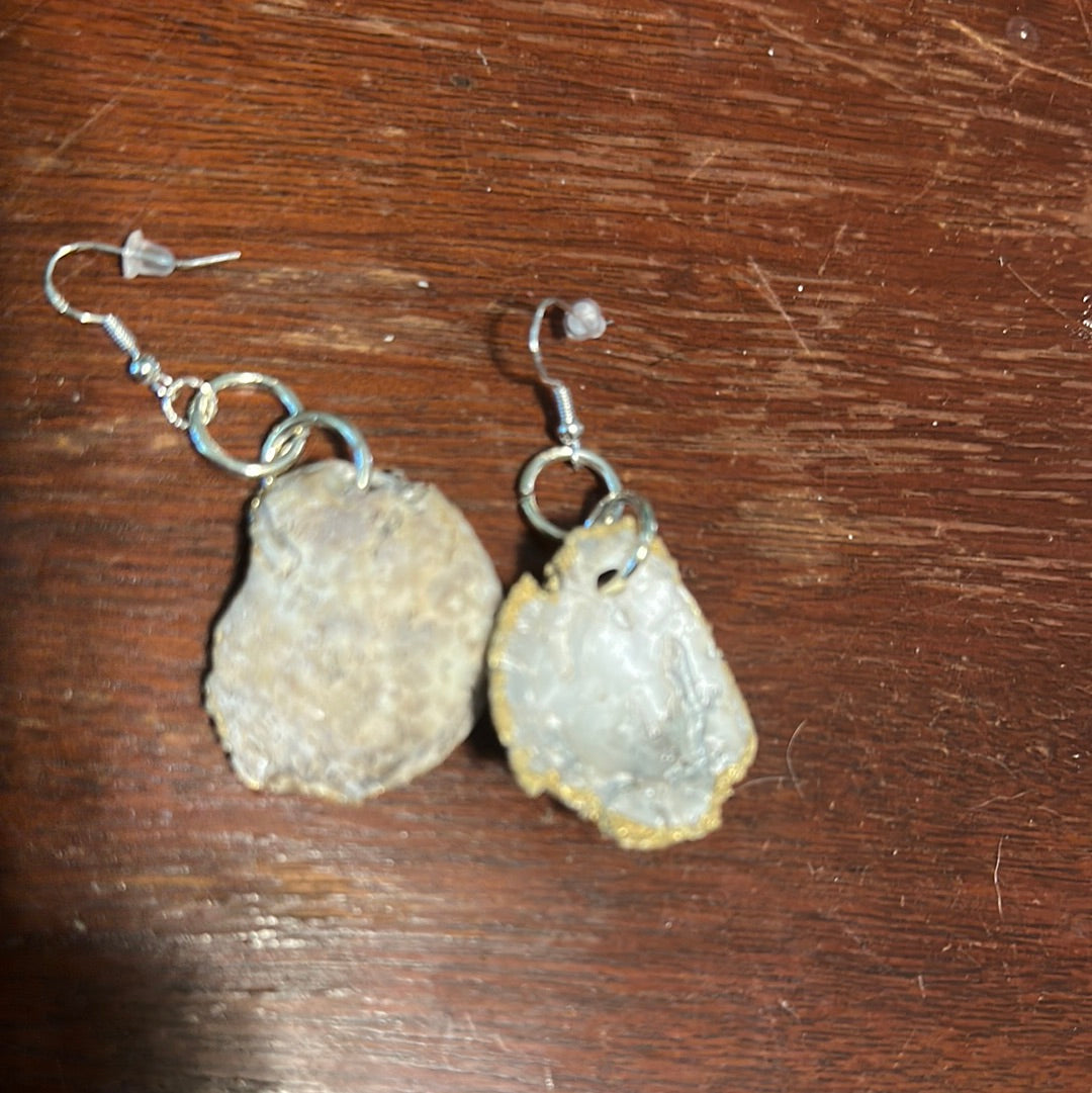 Oyster Earrings by OysterUp