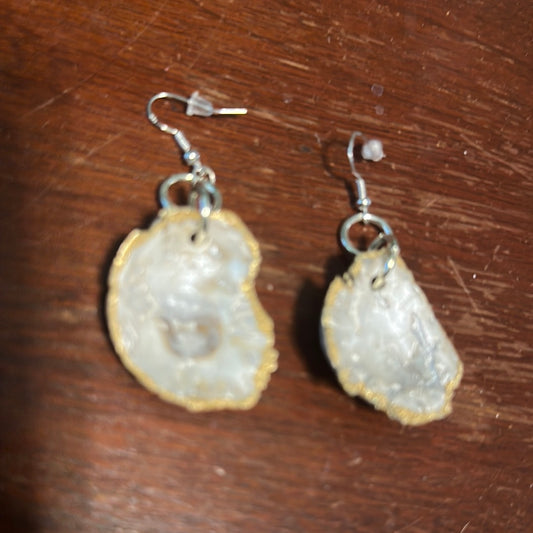 Oyster Earrings by OysterUp